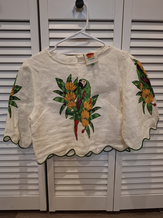 FARM Rio Tops - Farm Rio XS Parrot Embroidered Linen Top - Cream & Green, Stain On Sleeve